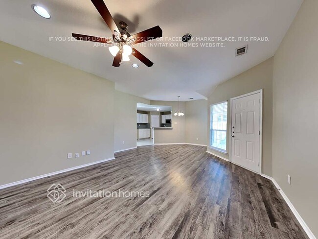 Building Photo - 1201 Cypress Ln