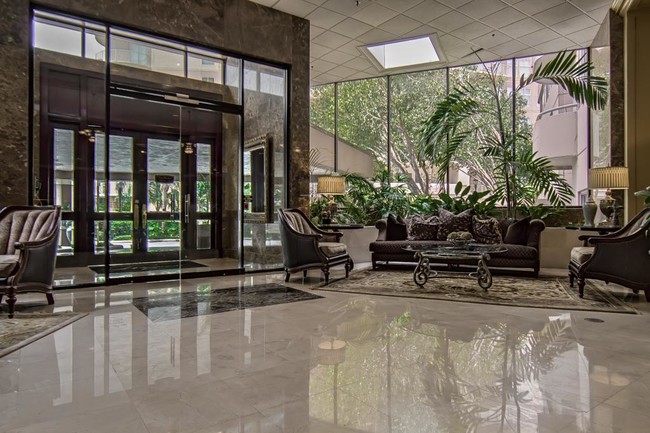 Foto del edificio - 3525 Sage Rd