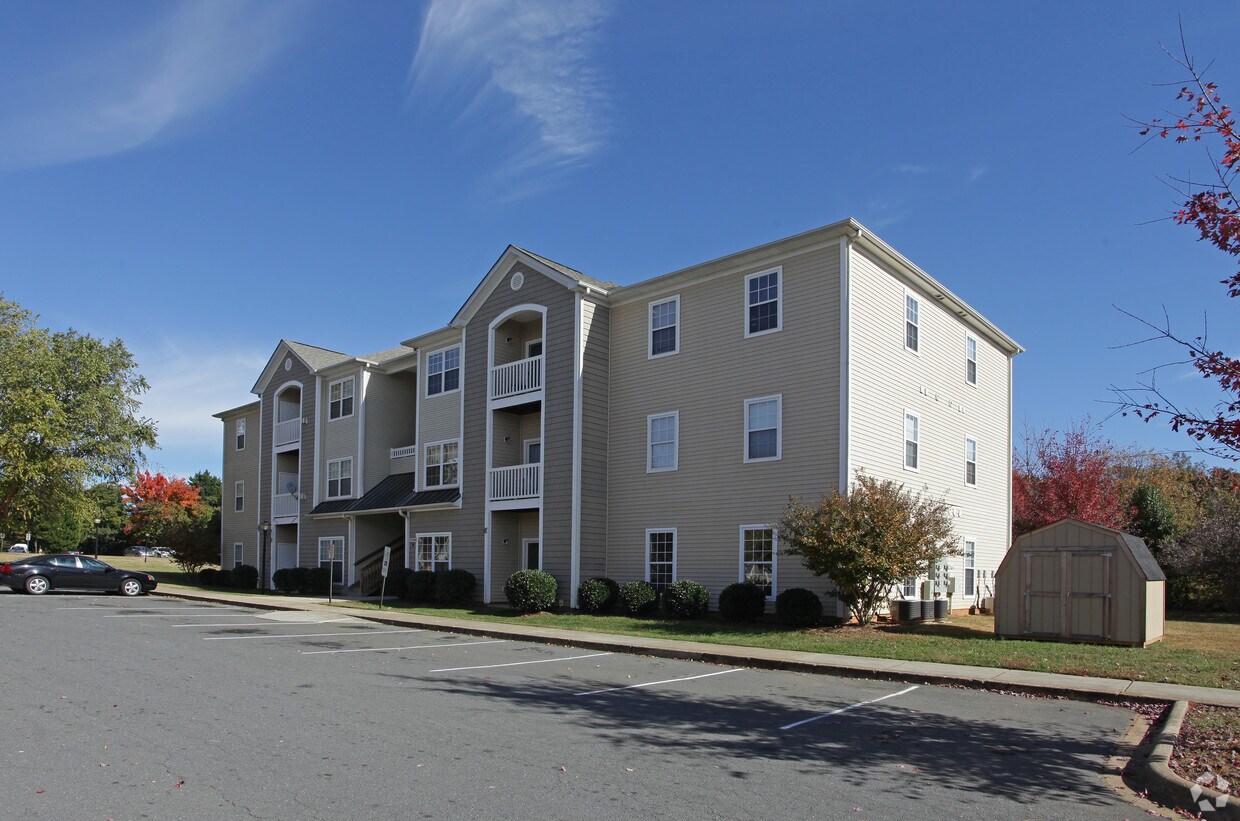 Rosecroft Apartments I Apartments in Charlotte, NC