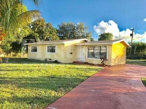 Building Photo - 1014 NW 15th St