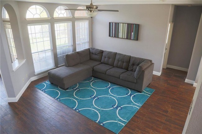 Foto del edificio - 7113 Amethyst Ln