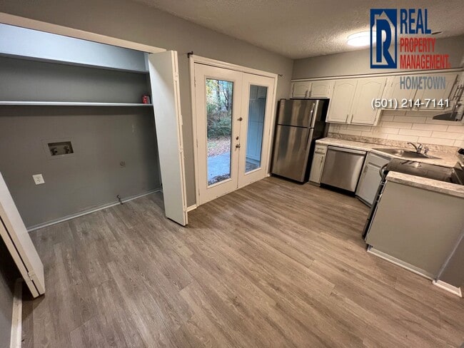 Building Photo - 5707 Sonora Dr