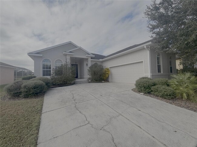 Building Photo - 4940 SW 63rd Loop