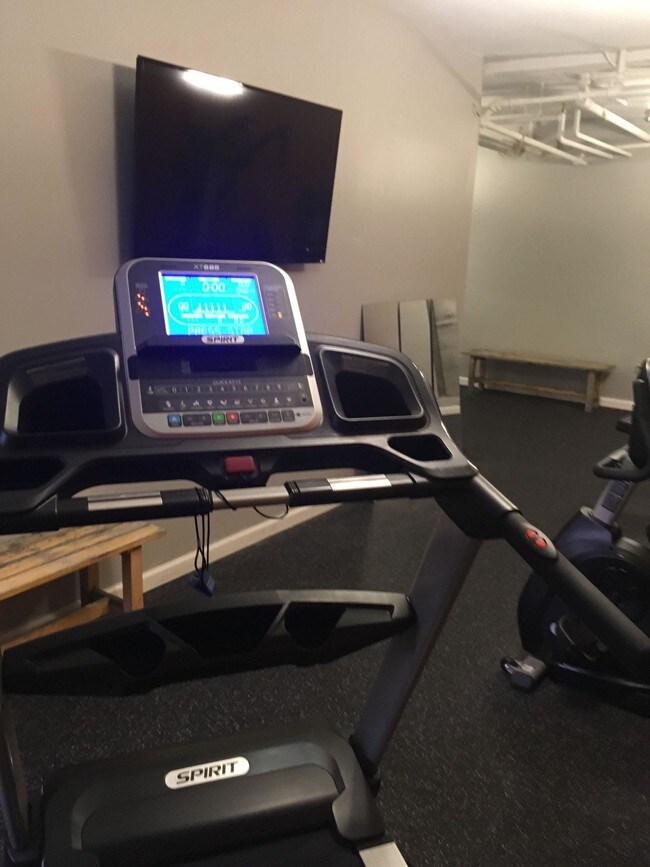 Chateau Alto Nido Apartments Apartments Los Angeles, CA