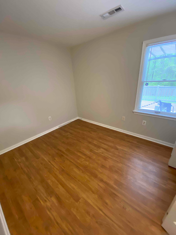 Building Photo - 10051 N Rinker Ct