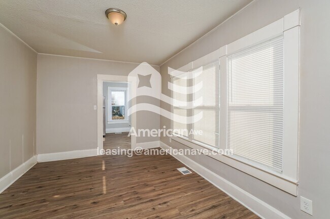 Foto del edificio - 1426 Chartres St