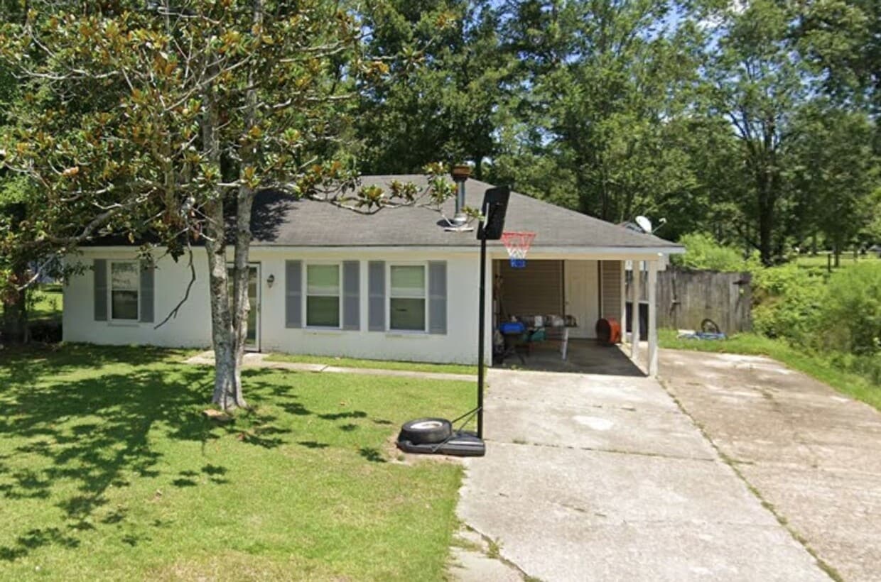 Primary Photo - Welcome home!