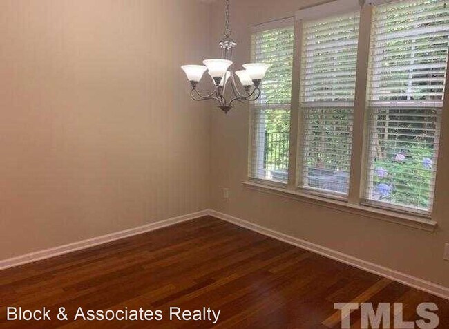 Foto del edificio - 3 br, 2.5 bath House - 9714 Renfield Drive