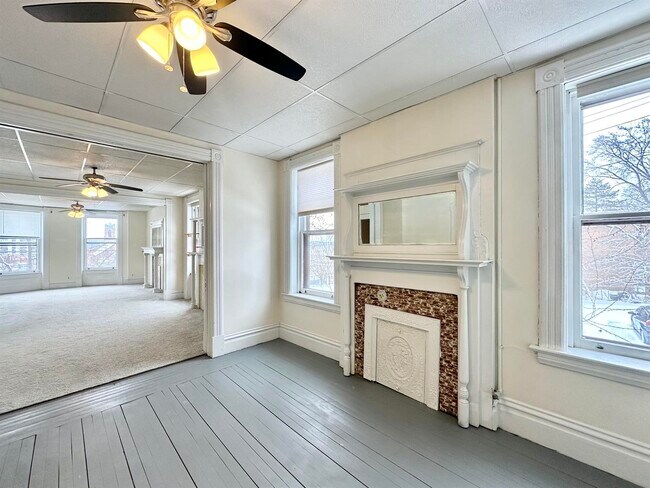 Foto del edificio - 270 8th St