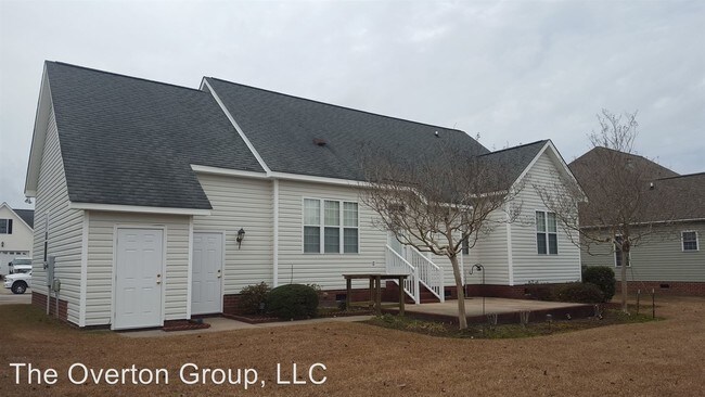 Foto del edificio - 3 br, 2 bath House - 2115 Winder Dr