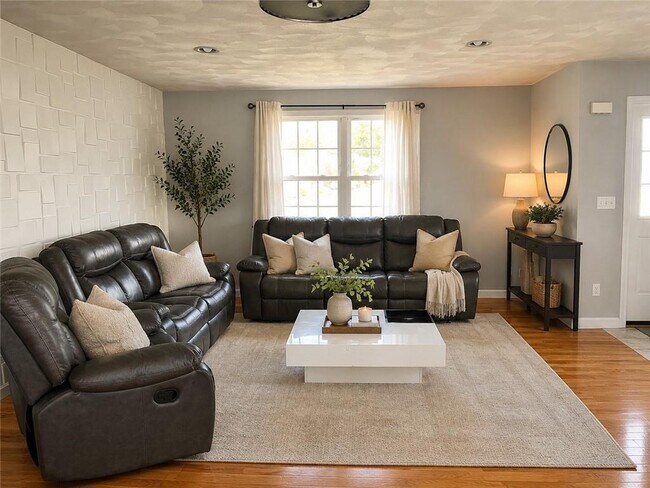 Foto del edificio - 70 Fieldside Dr