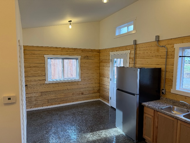 Foto del edificio - 1512 Pittman Rd