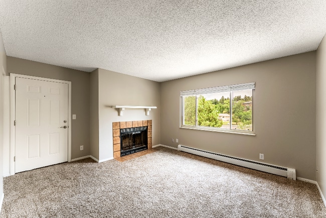 Building Photo - 2813 King St