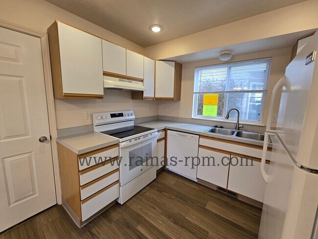 Foto del edificio - 1885 N Allumbaugh St