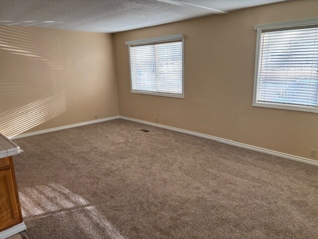 Foto del edificio - 1010 22nd Ave S