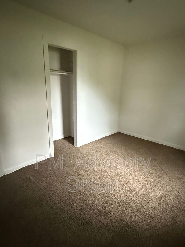 Foto del edificio - 504 SE 35th St