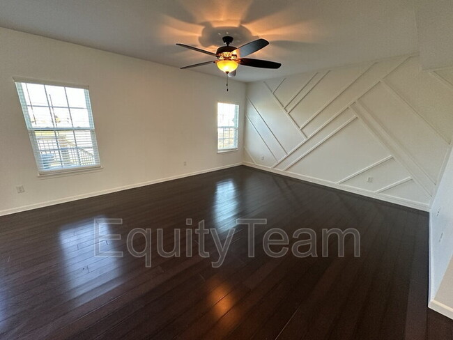 Building Photo - 5527 Mt Zion Rd