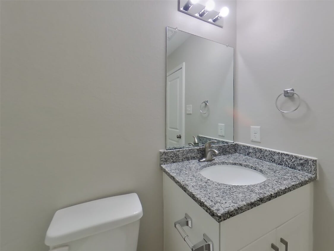 Foto del edificio - 15676 Del Norte Dr