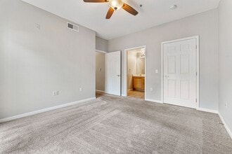 Building Photo - 7440 S Blackhawk St