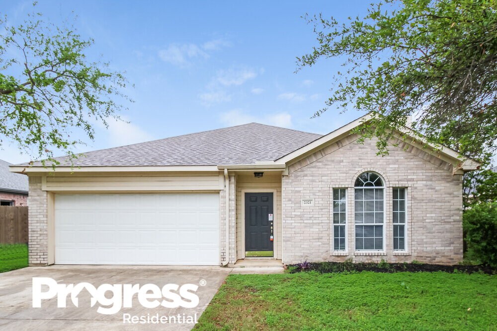 2321 Wildwood Ln, Denton, TX 76210 House Rental in Denton, TX