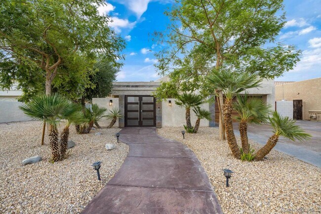 Building Photo - 68375 Tachevah Dr