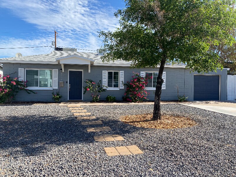 Foto principal - 3536 E Amelia Ave