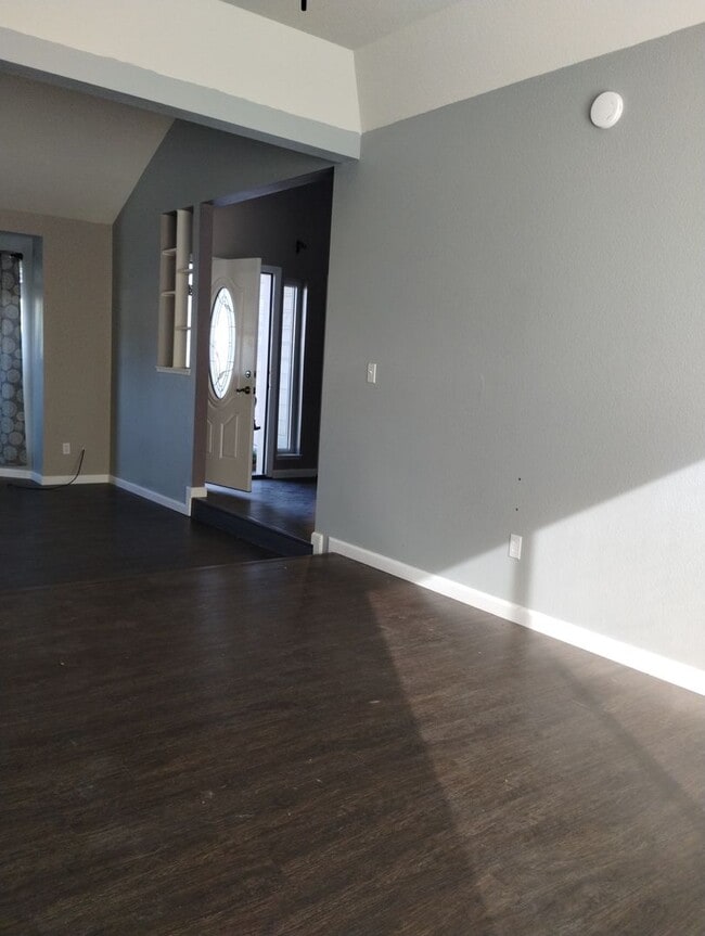 Foto del edificio - Executive Style Pet Friendly home