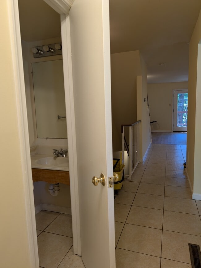 Building Photo - 3829 Water Drop Ct