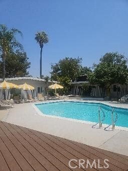 Foto del edificio - 3581 Chicago Ave