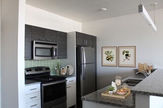 Kitchen - 2500 Rimrock Lofts