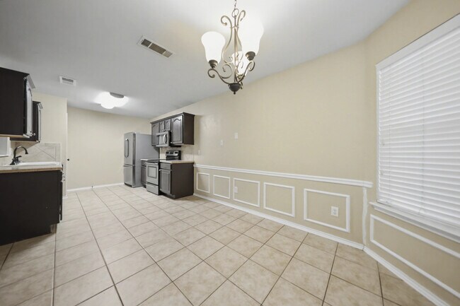 Foto del edificio - 5202 Waltz Ct