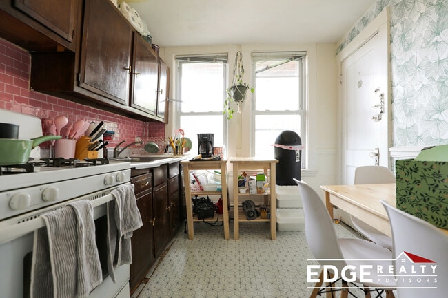 Photo - 1742 Commonwealth Ave Apartment