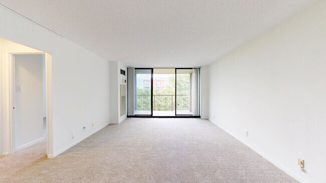 Interior Photo - Waterside Towers