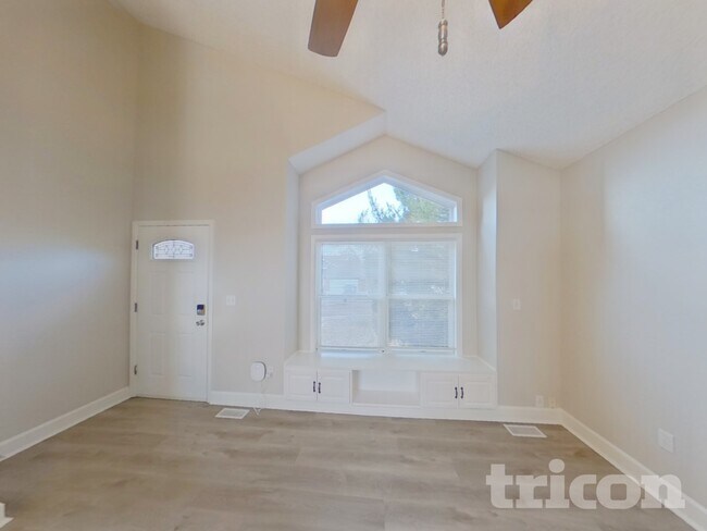 Foto del edificio - 3460 Cedarhurst Way