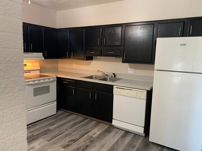 Updated Kitchen - 6315 Hickman Rd