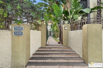 Building Photo - 1115 S Ogden Dr