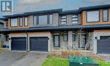 Building Photo - 461-461 Blackburn Dr