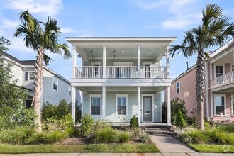 Building Photo - 226 Midtown Ave