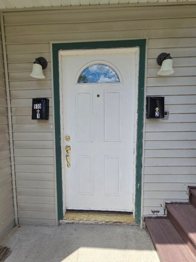 Foto del edificio - 559Groom1stfl&amp;2ndfl