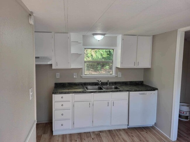 Foto del edificio - 2607 Co Rd 3204