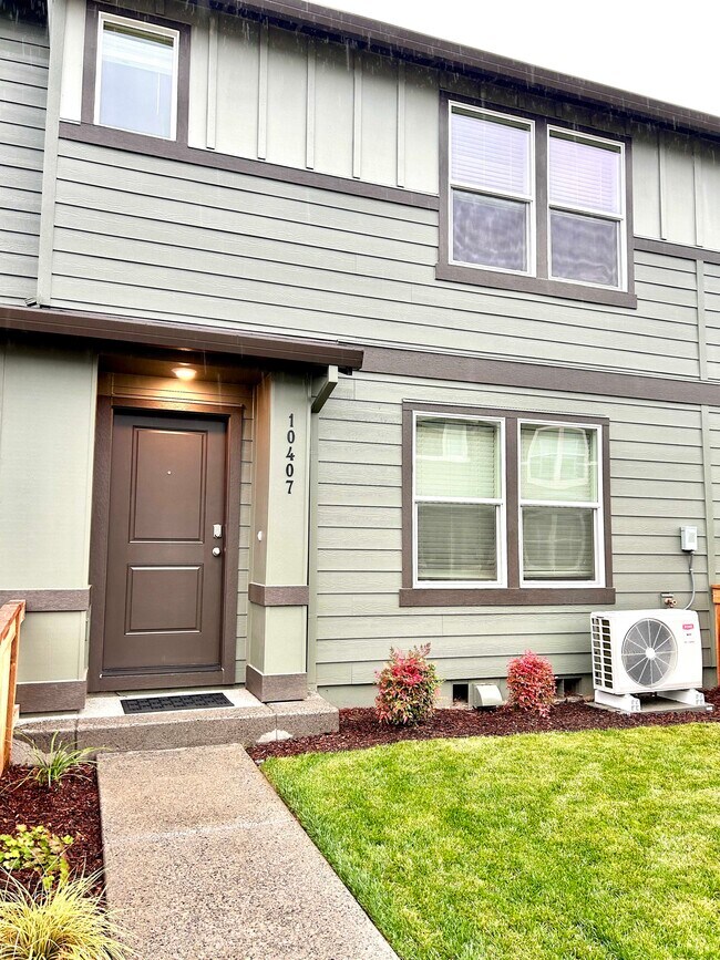 Photo - 10407 NE 119th Ave Townhome