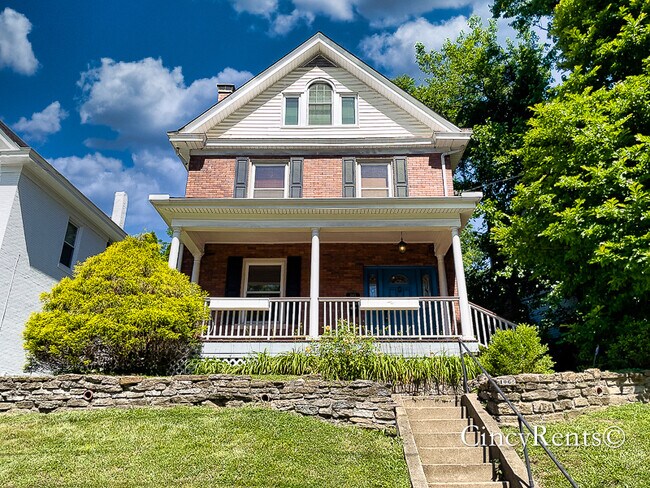 Building Photo - 1065 Delta Ave