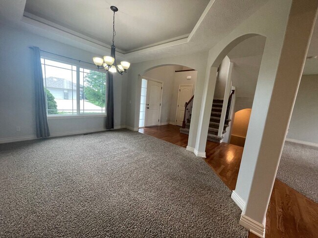 Foto del edificio - Home For Rent Papillion