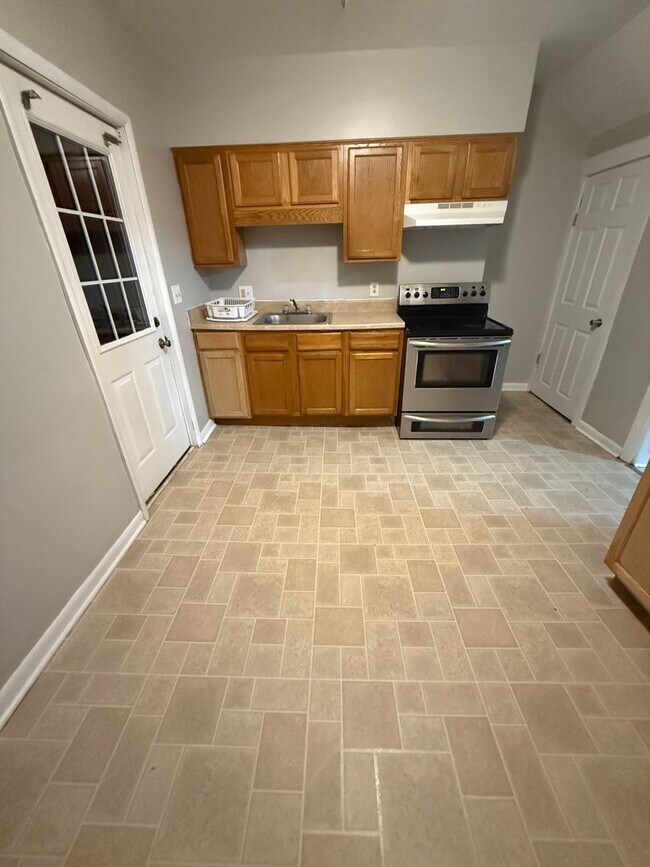 Foto del edificio - 1018-1020-1020 Cameron Ave