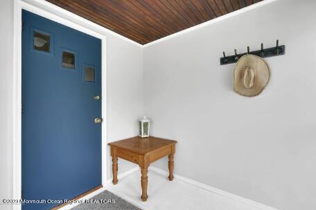 Foto del edificio - 1215 Briarwood Rd