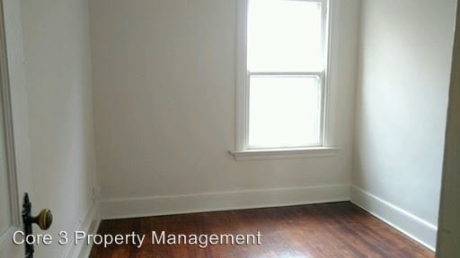 Building Photo - 611 W Jefferson St