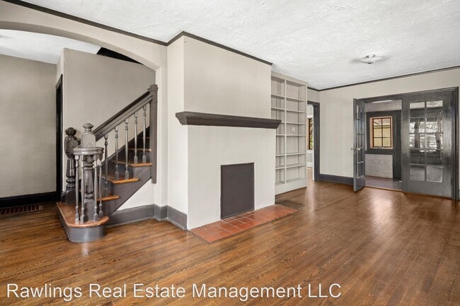 Building Photo - 3 br, 1.5 bath House - 102 Alexander Avenue