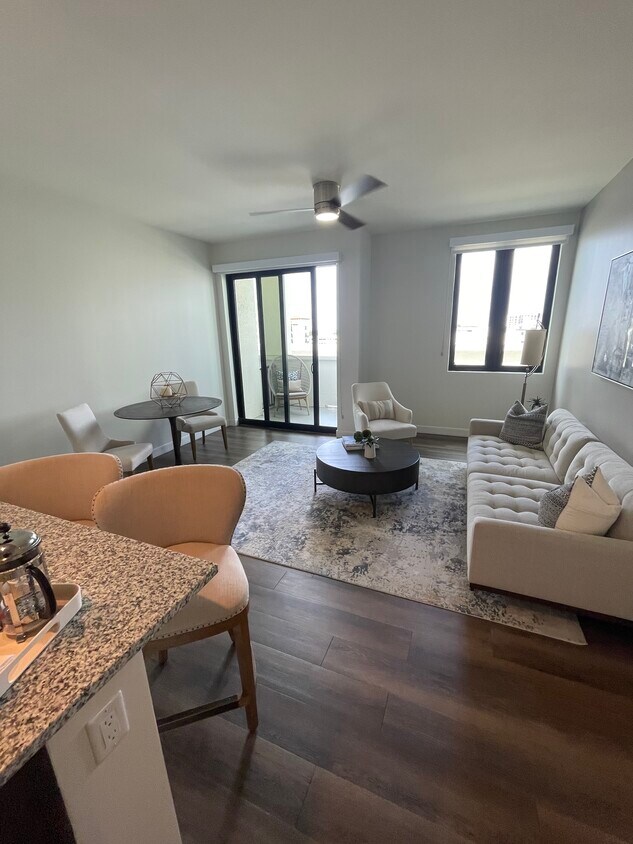 421 Cadagua Ave Unit 3201, Coral Gables, FL 33146 Condo for Rent in Coral Gables, FL