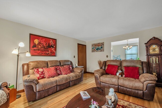 Foto del edificio - 36 Kingswood Rd
