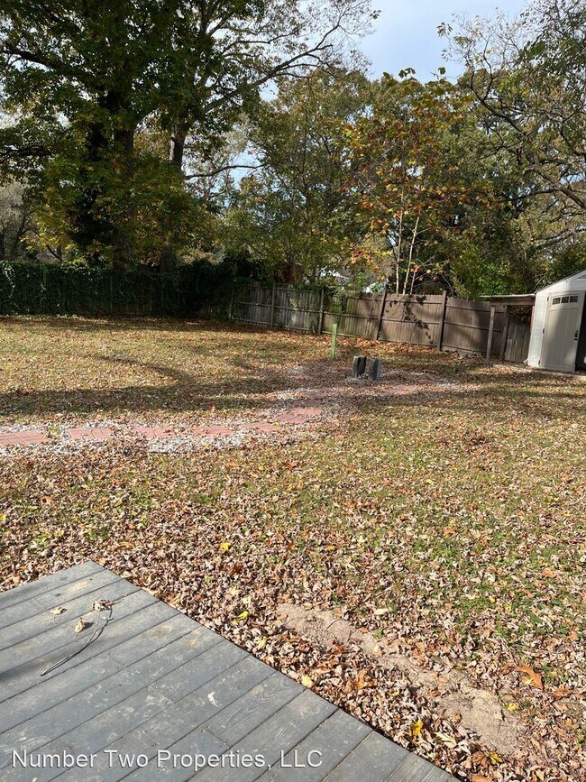 Building Photo - 4 br, 1.5 bath House - 920 Tyler Drive